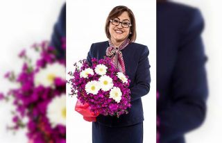 Şahin: "Anne, sevginin vücut bulmuş halidir"