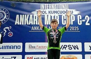 Sakarya Büyükşehir sporcuları başarılarıyla...