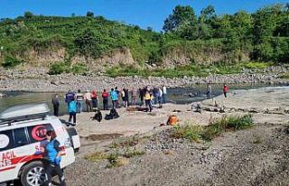 Samsun’da bir astsubay serinlemek için girdiği...