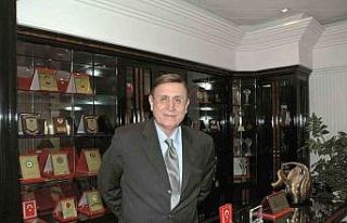 Sanayici M. Naci Topçuoğlu anılacak