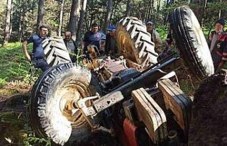 Sındırgı’da traktör altında kalan sürücü...