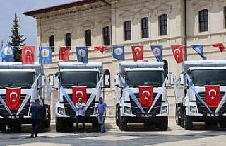 Sivas Belediyesi araç filosuna güç kattı