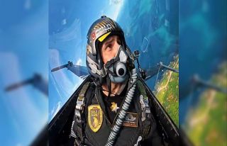 SOLOTÜRK Ordu gösterisinin, uçak içi görüntüsü...