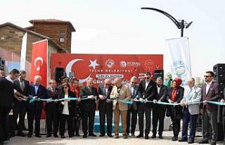 Talas’ta Türkçe Sokağı açıldı