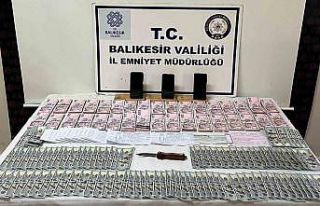 Tefecilik ve resmi belgede sahtecilik yapan şahıslara...