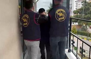 Tekirdağ’da aranan 2 kişi jandarmanın operasyonuyla...