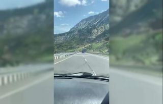 Tır kazası cep telefonu kamerasına yansıdı