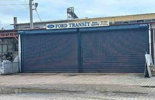 Tokat’ta 5 metrelik yükseklikten düşen esnaf...