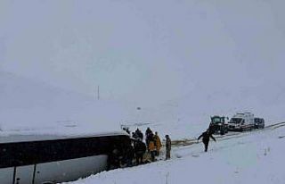 Trabzonspor taraftarı kupa yolunda karlı yolda mahsur...