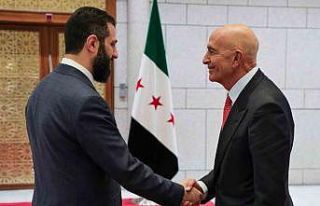 Trump’ın Özel Temsilcisi Barrack’tan Suriye...