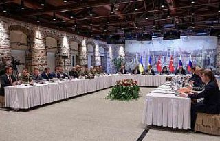 Türkiye-Rusya-Ukrayna üçlü toplantısı başladı