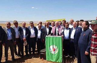 TZOB Genel Başkanı Bayraktar, Mardin’de çiftçilerle...