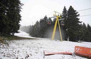 Uludağ’da mayısta kar sürprizi