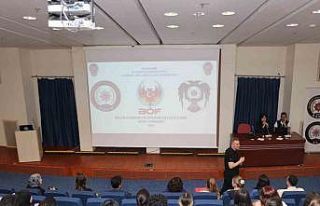 Uluslararası öğrencilere bilgilendirme semineri