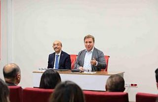 Vali Aydoğdu öğretmenlerle bir araya geldi