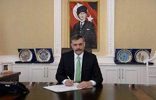 Vali Çiftçi; "Gençlerimiz mâziden âtiye...