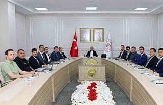 Vali yardımcılarıyla değerlendirme yapıldı