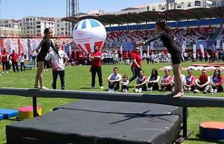 Van’da 19 Mayıs coşkuyla kutlandı