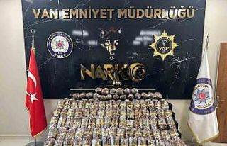 Van’da 84 kilo 460 gram esrar ele geçirildi