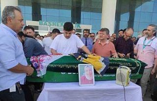 Vefat eden sağlık görevlisi organlarıyla 4 hastaya...