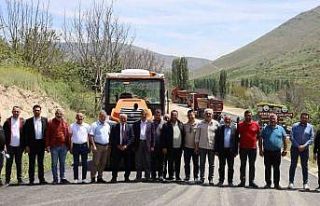 Yahyalı’da sıcak asfalt serimi başladı