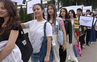 Yalova’da öğrencilerden ’Açık Hava Atık Materyal...