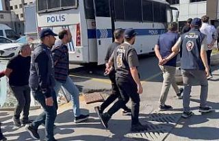 Yasa dışı bahis soruşturmasında yakalanan 15...