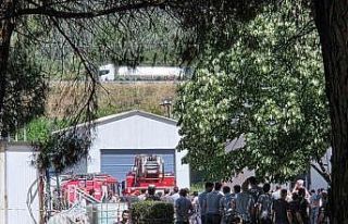 Yat fabrikasındaki yangın paniği