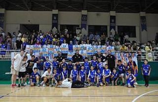 Yeşim Spor U10 Takımı Bursa şampiyonu oldu