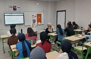 YKS öğrencilerine sınav kaygısı destek eğitimi