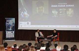 Yönetmen Ömer Faruk Sorak, Akdeniz Üniversitesi’nde...