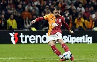 Yunus Akgün, menisküs ameliyatı oldu