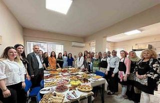 Yunusemre’de aşçılık kursiyerlerden lezzeti...