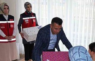 200 çocuğa bayram hediyesi: Bayram öncesi anlamlı...