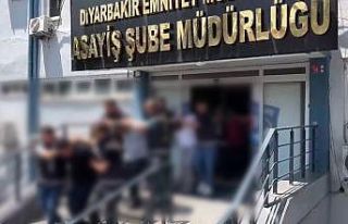 4 kişinin öldüğü yangında gözaltına alınan...