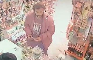 4. sınıf öğrencisi çocuğa biber gazı sıkan...