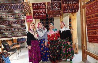 6 asırlık halı ve kilim dokumacılığı geleceğe...