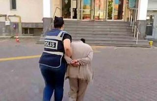 75 yıl kesinleşmiş cezası bulunan kadın polisten...