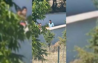 9 yaşındaki öğrencisini acımadan böyle tokatladı