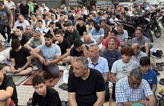 Adana’da Kurban Bayramı namazı kılındı