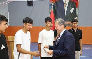 Adil Sani Konukoğlu Spor Lisesi’nde mezuniyet heyecanı