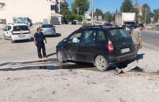Adıyaman’da 4 kişinin yaralandığı kaza kameralara...