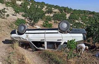 Adıyaman’da otomobil takla attı: 1 yaralı