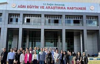 Ağrı Eğitim ve Araştırma Hastanesi’ne "Anne...