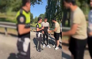 Ailesi kaza yapınca, polis ekipleri sınava yetiştirdi