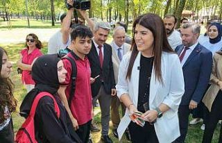 AK Parti İstanbul Milletvekili Derya Ayaydın bayram...