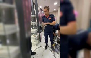 Alçıpan arasında mahsur kalan yavru kedileri itfaiye...