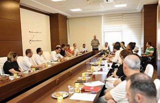 ALKÜ’de turizmin geleceği konuşuldu