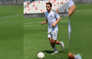 Altay, Emre Tangeldi ile yol ayrımında