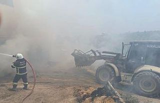 Altınözü’nde samanlık yangını